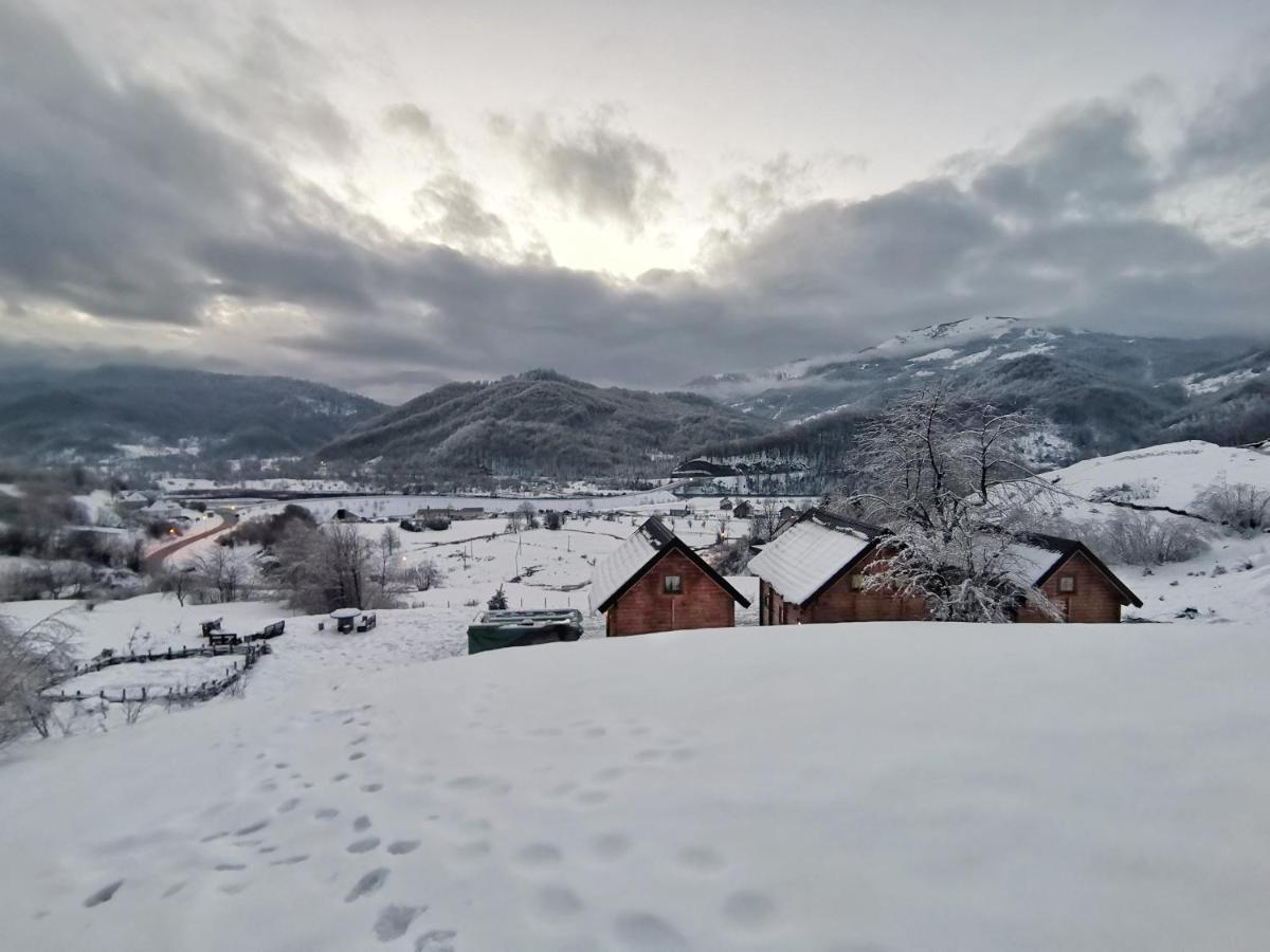 Sunny Hill Cabins โคลาชิน ภายนอก รูปภาพ