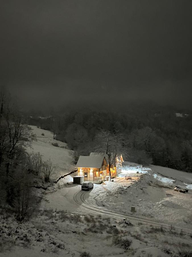 Sunny Hill Cabins โคลาชิน ภายนอก รูปภาพ
